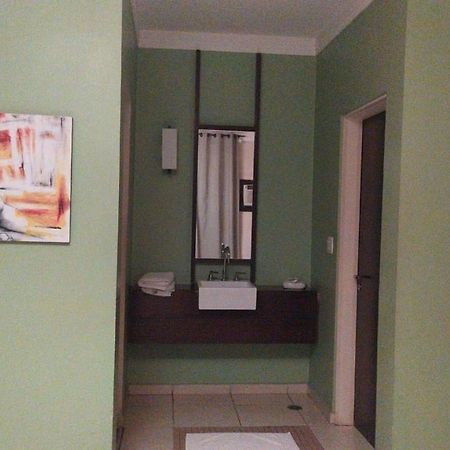 Movie Inn Motel E Hospedagem (Adults Only) Ribeirão Preto Exterior foto